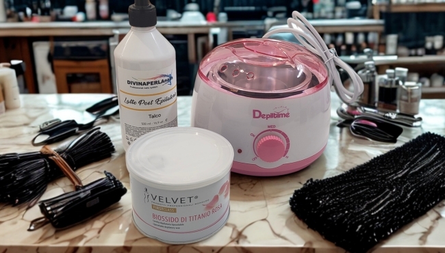 Pronto all'Uso | Kit Epilazione con Cera, Scaldacera e Latte Post Epilatorio